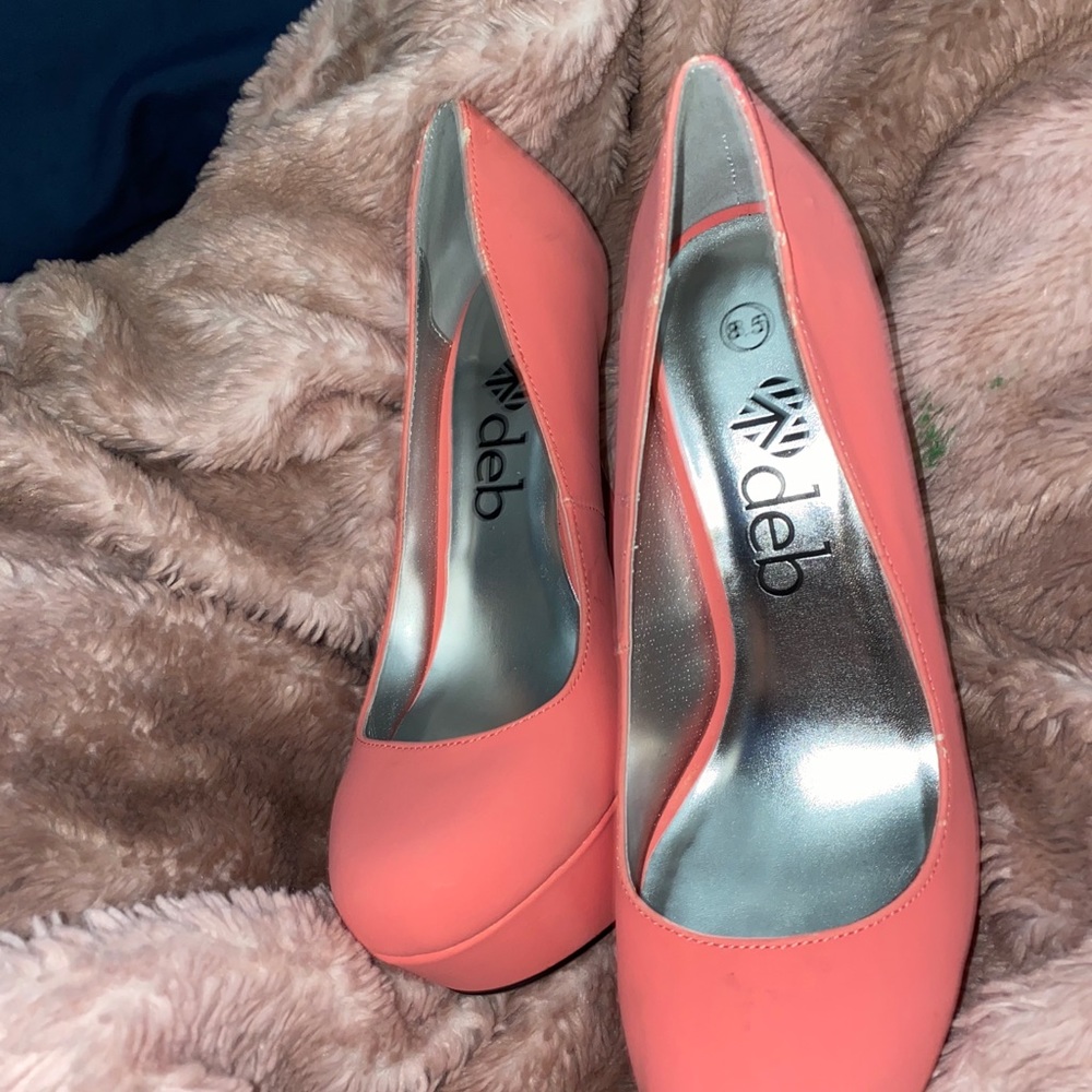 8.5 high heels never worn with tag
